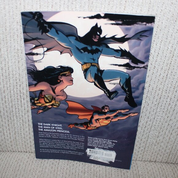 FREE*❤️TRINITY Batman Superman Wonder Woman Vol.1-3 Matt Wagner comic book - Picture 4 of 5